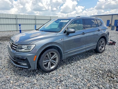 3VV3B7AX7KM****** 2019 Volkswagen Tiguan