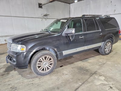 5LMJJ3J55EE****** 2014 Lincoln Navigator