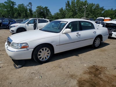 2011 Lincoln Town Car