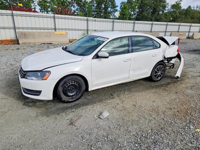 1VWAP7A32EC****** 2014 Volkswagen Passat