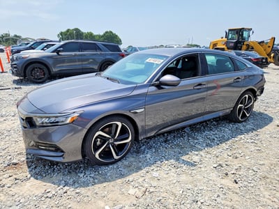 1HGCV1F32JA****** 2018 Honda Accord