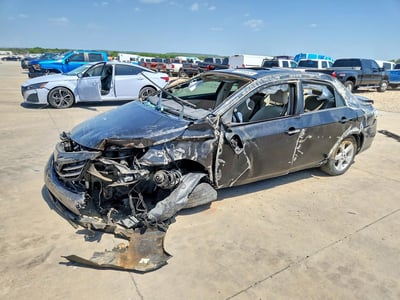 2T1BU4EEXDC****** 2013 Toyota Corolla