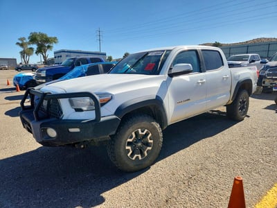 3TMCZ5AN6KM****** 2019 Toyota Tacoma