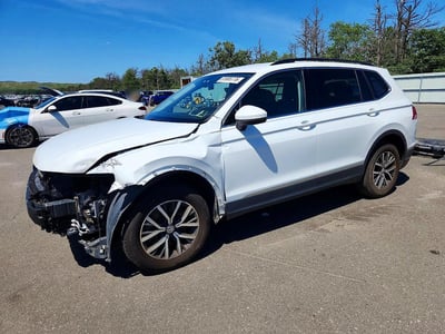 3VV2B7AX6LM****** 2020 Volkswagen Tiguan