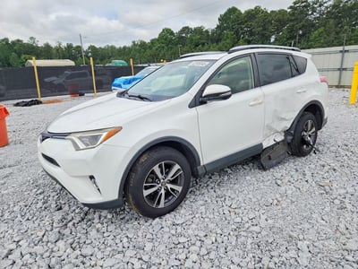 JTMWFREV7GJ****** 2016 Toyota RAV4