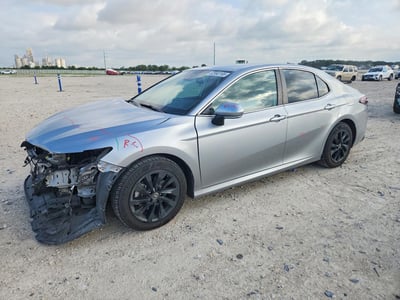 4T1R11AK1NU****** 2022 Toyota Camry