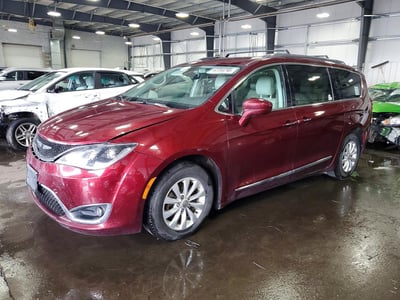 2C4RC1EG8JR****** 2018 Chrysler Pacifica