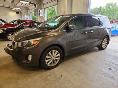 2015 Kia Sedona