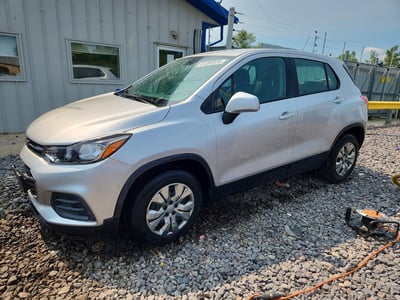 KL7CJKSB9JB****** 2018 Chevrolet Trax