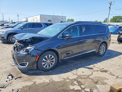 2C4RC1BG7HR****** 2017 Chrysler Pacifica