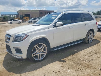4JGDF7DE0FA****** 2015 Mercedes-Benz GLC-Class