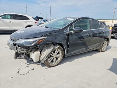 1G1BE5SM5K7****** 2019 Chevrolet Cruze