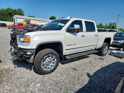1GT12UEY2JF****** 2018 GMC Sierra