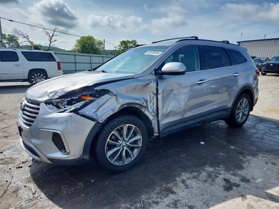 KM8SMDHF8HU****** 2017 Hyundai Santa Fe