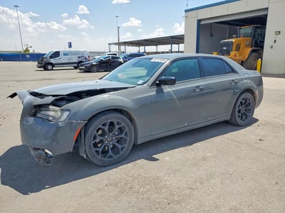 2C3CCAAG3KH****** 2019 Chrysler 300