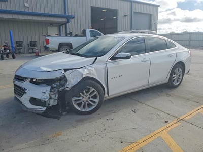 1G1ZE5ST0GF****** 2016 Chevrolet Malibu