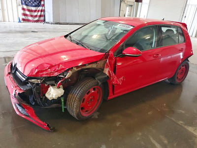 3VWB17AUXJM****** 2018 Volkswagen Golf