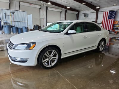 1VWCV7A35FC****** 2015 Volkswagen Passat