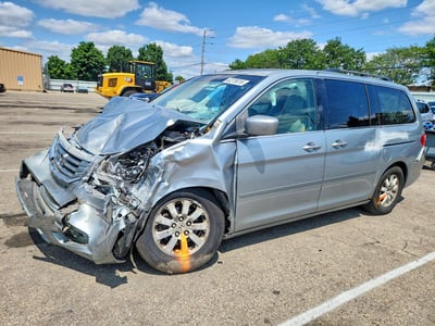 5FNRL3H68AB****** 2010 Honda Odyssey