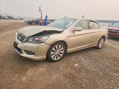 1HGCR3F80DA****** 2013 Honda Accord