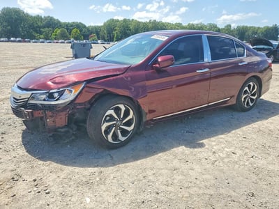 1HGCR3F82GA****** 2016 Honda Accord
