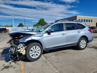 4S4BSAFC7J3****** 2018 Subaru Outback