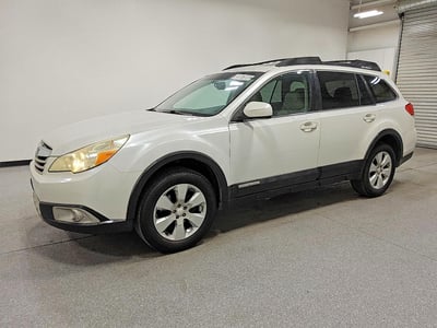 4S4BRBKC4B3****** 2011 Subaru Outback