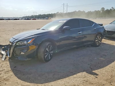 2022 Nissan Altima