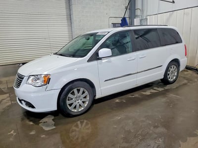 2C4RC1BGXGR****** 2016 Chrysler Town & Country