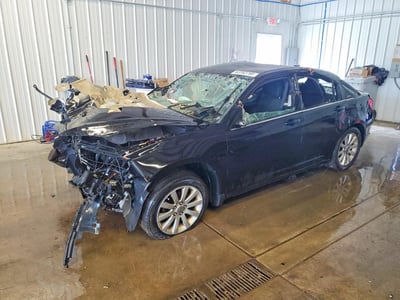 1C3CCBBBXCN****** 2012 Chrysler 200