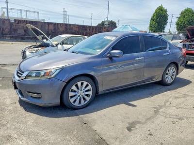 1HGCR2F83FA****** 2015 Honda Accord