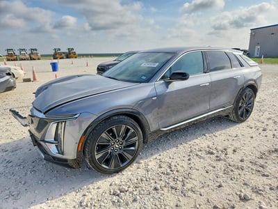 1GYKPMRK3PZ****** 2023 Cadillac LYRIQ