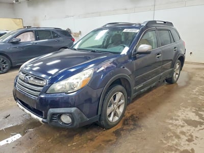 4S4BRBPC3E3****** 2014 Subaru Outback