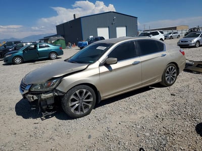 1HGCR2F52FA****** 2015 Honda Accord