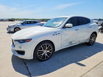 ZN661XUA2NX****** 2022 Maserati Levante