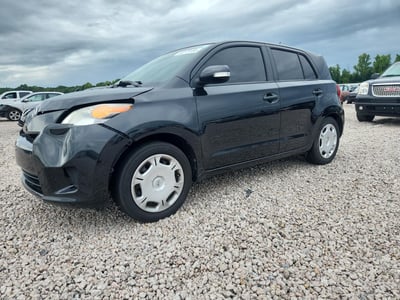 2013 Scion xD