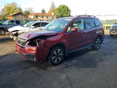JF2SJAEC9JH****** 2018 Subaru Forester