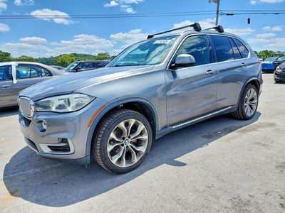5UXKS4C3XH0****** 2017 BMW X5