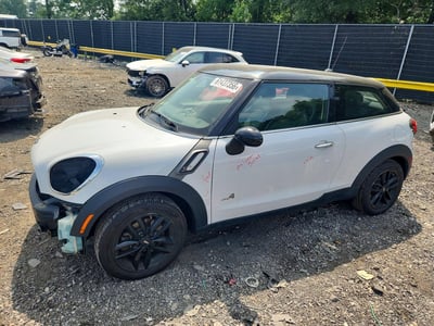 WMWSS7C5XEW****** 2014 MINI Paceman