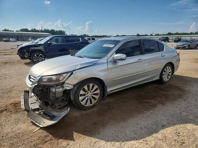 1HGCR2F83DA****** 2013 Honda Accord