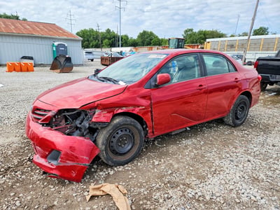 5YFBU4EE3DP****** 2013 Toyota Corolla