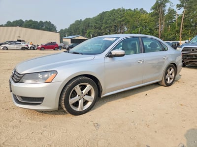 1VWBP7A31DC****** 2013 Volkswagen Passat