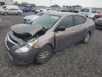 2015 Nissan Versa