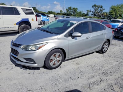 1G1BC5SM2J7****** 2018 Chevrolet Cruze