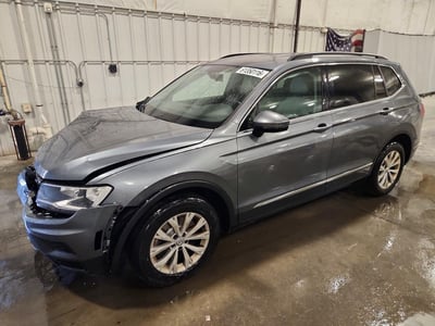 3VV2B7AX1JM****** 2018 Volkswagen Tiguan