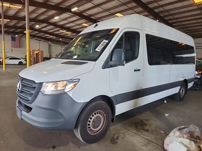 W1Z4KGHY6ST****** 2025 Mercedes-Benz Sprinter