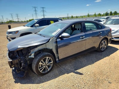 3KPF24AD3PE****** 2023 Kia Forte