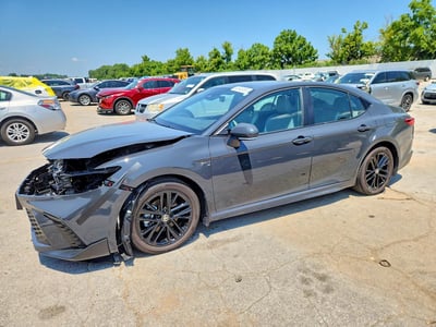 2025 Toyota Camry Hybrid