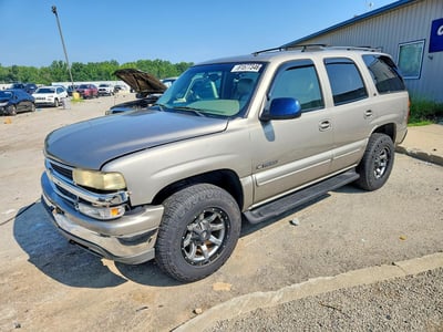 1GNEK13ZX2J****** 2002 Chevrolet Tahoe