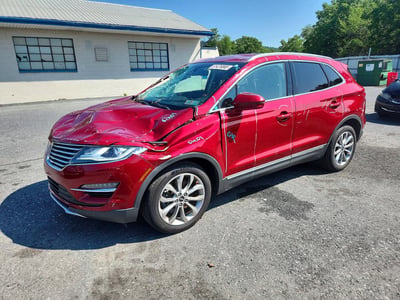 5LMCJ2D92JU****** 2018 Lincoln MKC